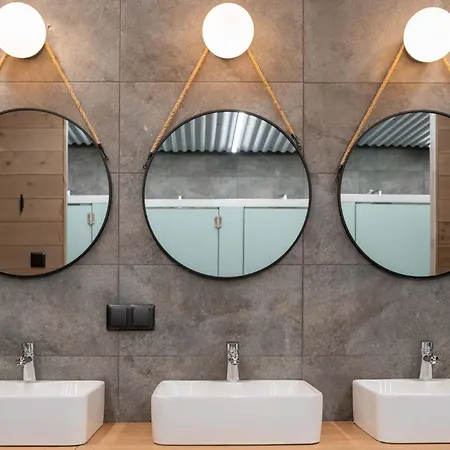 キャンプ場 Camp Bursztynowy