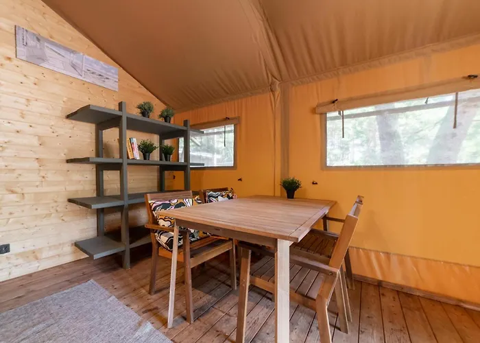 Campingplads Camp Bursztynowy *